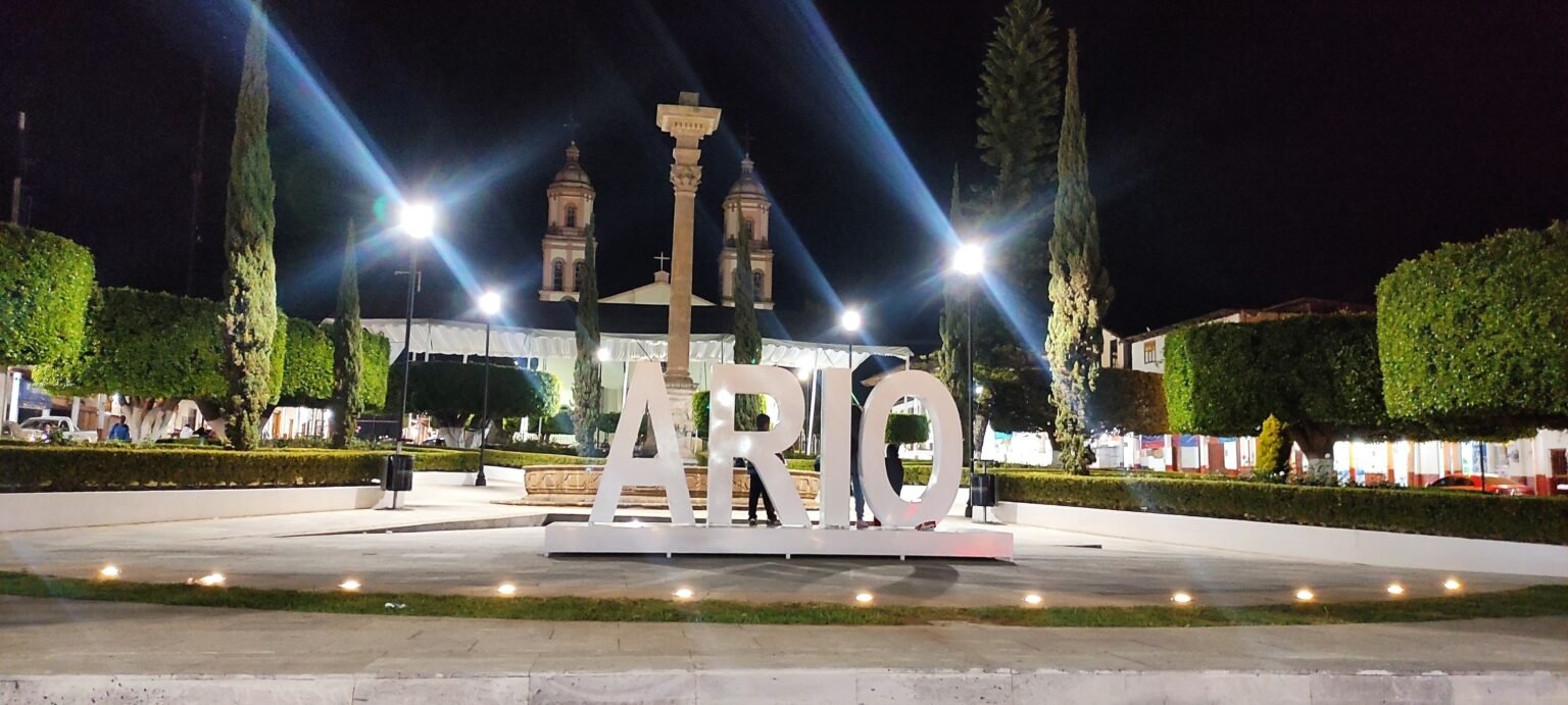 Lada 422 de Ario, Gabriel Zamora, Nuevo Urecho y Taretán, Michoacán